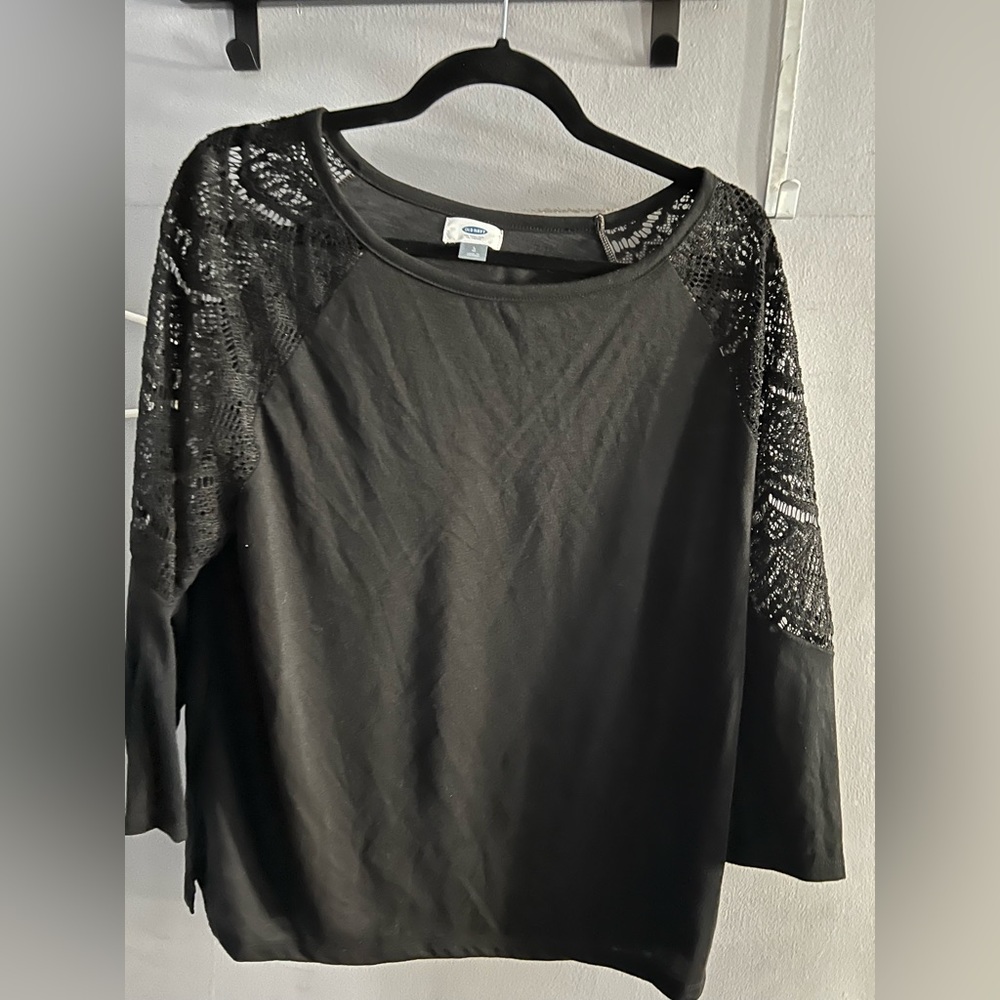 Old navy long sleeve